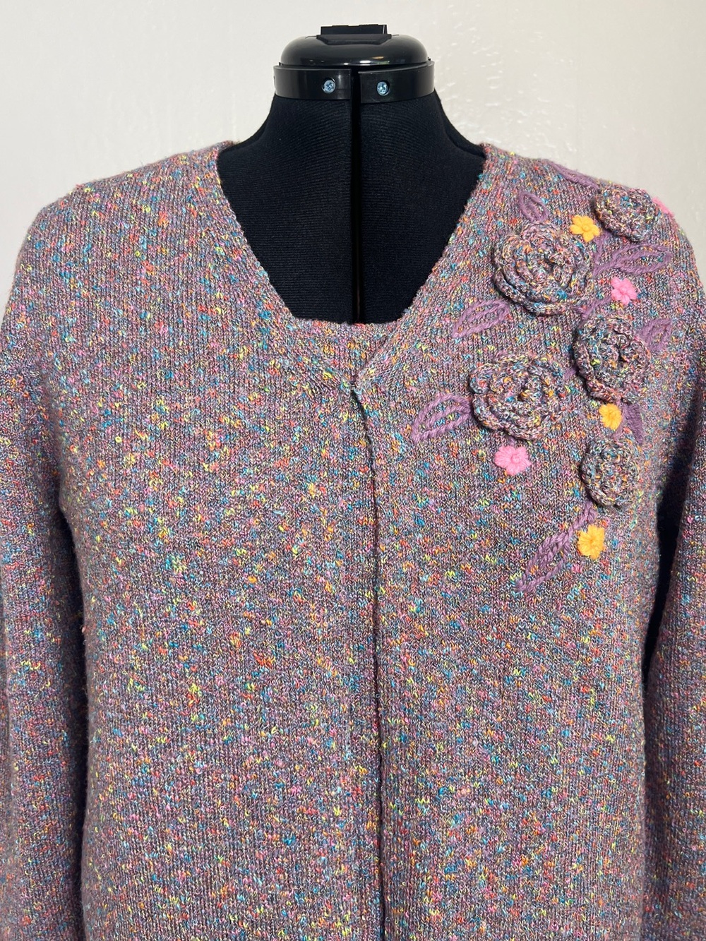 FOCUS by SHANI Women’s Size L Marled Knit Cardigan & Shell Floral Sweater Set - Picture 7 of 14